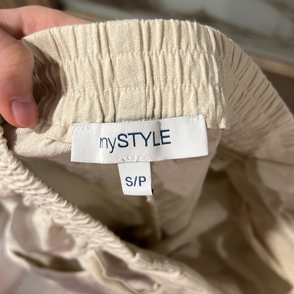 Beige Linen Pants - Picture 3 of 3